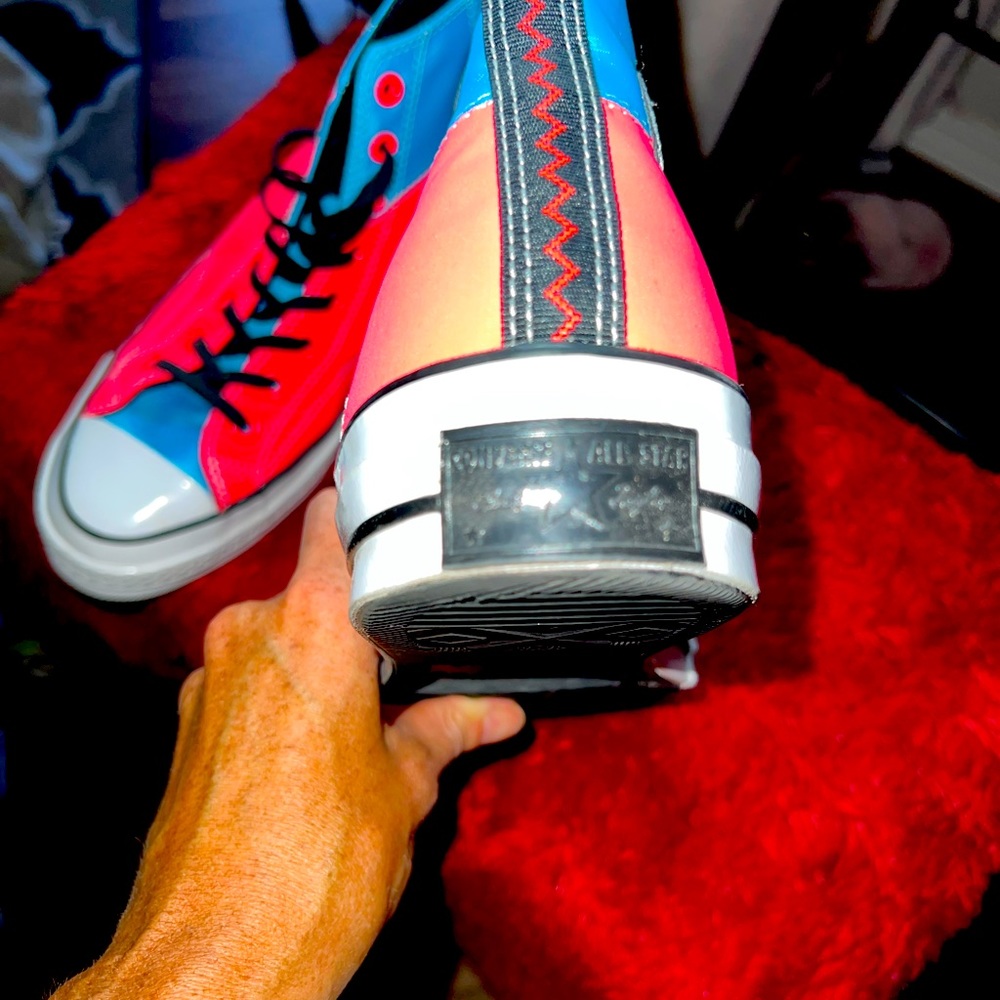 Blue and pink High top Chuck Taylor’s